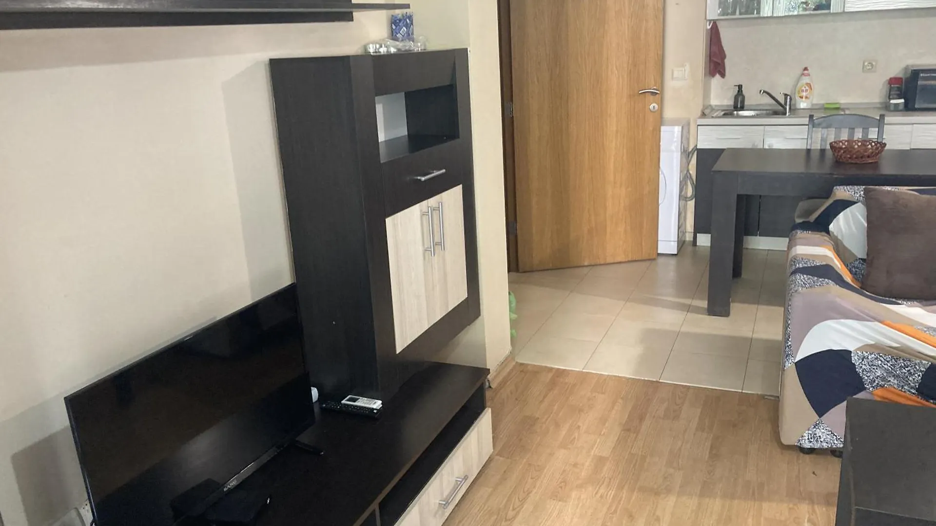 Kyluks 1Br Apartment ソフィア